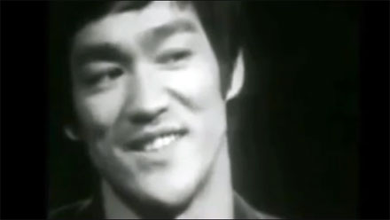 Biografía del actor y especialista en artes marciales Bruce Lee